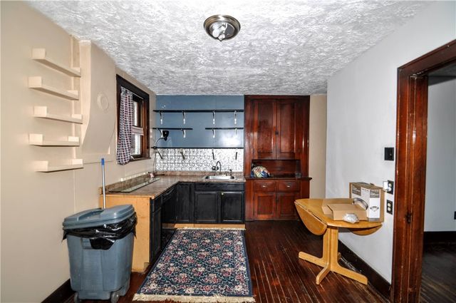 808 Miller Ave, Clairton, PA 15025