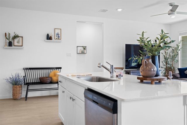 321 Sedalia Trail, Justin, TX 76247