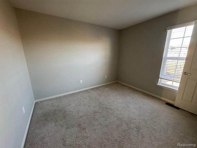 44767 Ellery Lane, Novi, MI 48377