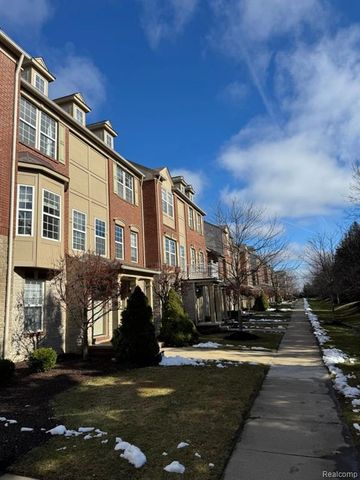 44767 Ellery Lane, Novi, MI 48377