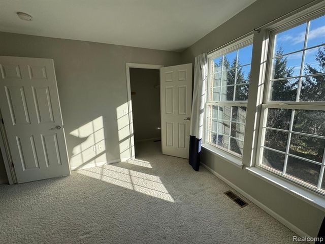 44767 Ellery Lane, Novi, MI 48377