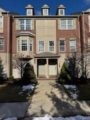 44767 Ellery Lane, Novi, MI 48377