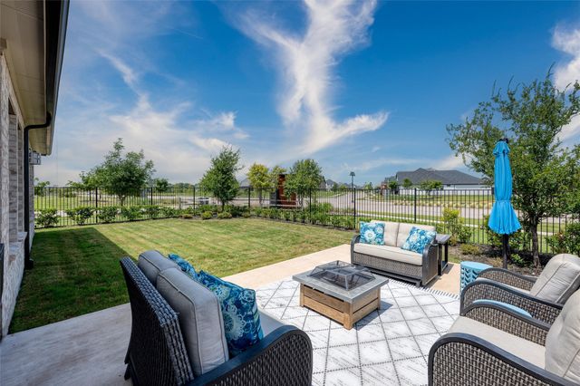 1820 Welker Drive, Van Alstyne, TX 75495