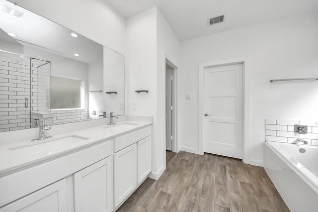 10438 Plateau Point Trail, Conroe, TX 77384