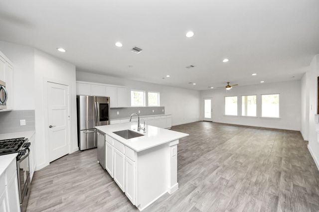 10438 Plateau Point Trail, Conroe, TX 77384