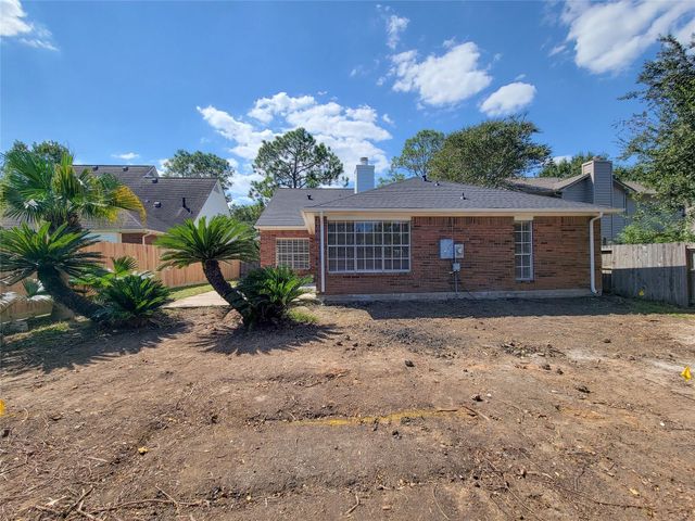 1422 Mabry Mill Road, Houston, TX 77062