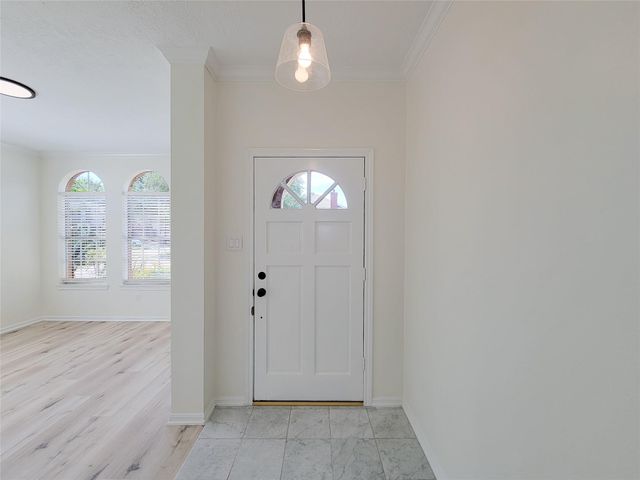 1422 Mabry Mill Road, Houston, TX 77062
