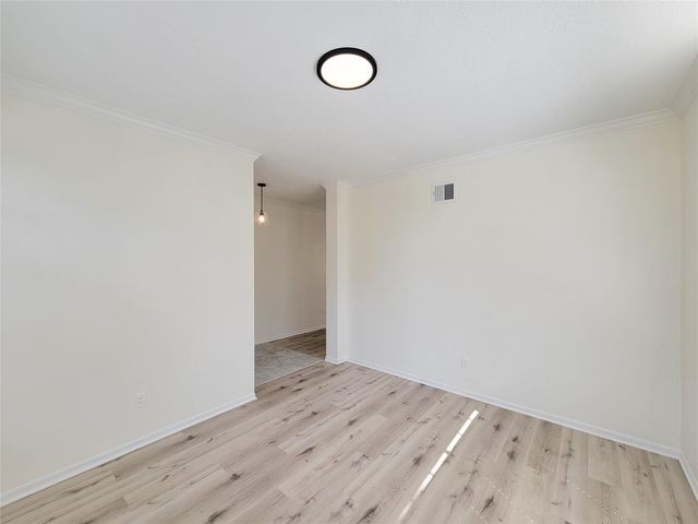 1422 Mabry Mill Road, Houston, TX 77062
