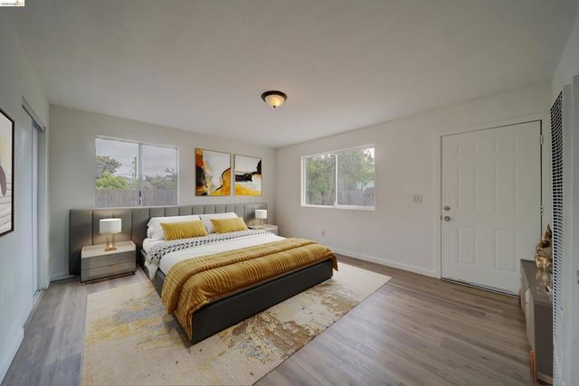 844 844 37Th St, Richmond, CA 94805