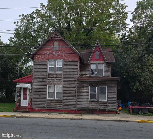 214 W DIVISION ST, Dover, DE 19904