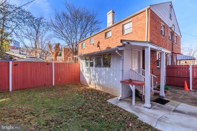 6319 LONGFELLOW ST, Riverdale, MD 20737