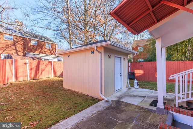 6319 LONGFELLOW ST, Riverdale, MD 20737