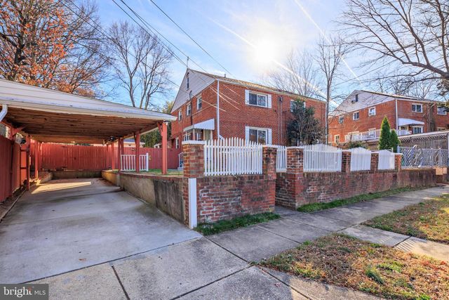 6319 LONGFELLOW ST, Riverdale, MD 20737