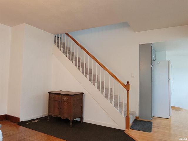 1405 S CAPITOL Street, Pekin, IL 61554