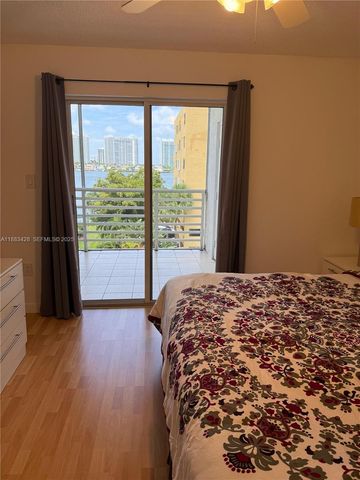 17801 N Bay Road 505, Sunny Isles Beach, FL 33160