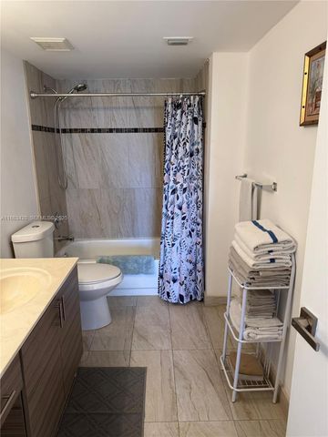 17801 N Bay Road 505, Sunny Isles Beach, FL 33160