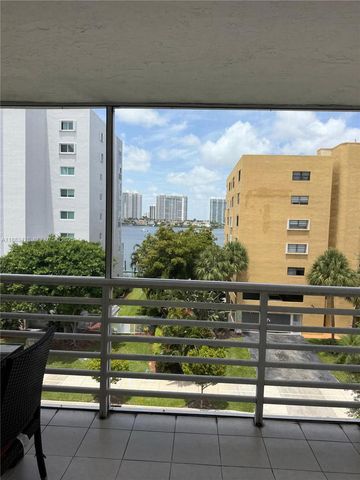 17801 N Bay Road 505, Sunny Isles Beach, FL 33160