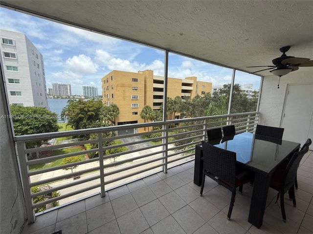 17801 N Bay Road 505, Sunny Isles Beach, FL 33160