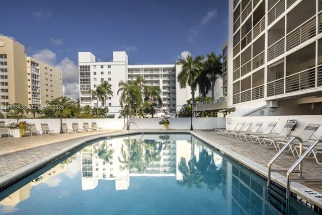 17801 N Bay Road 505, Sunny Isles Beach, FL 33160