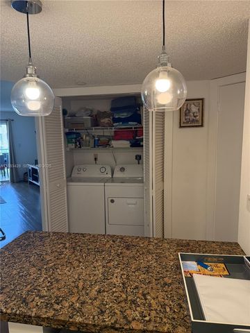 17801 N Bay Road 505, Sunny Isles Beach, FL 33160