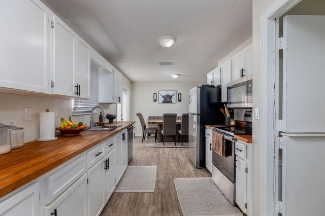 1415 SW 16th Ct Court SW, Vero Beach, FL 32962