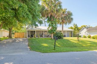 1415 SW 16th Ct Court SW, Vero Beach, FL 32962