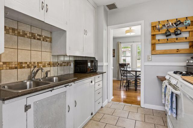 1706 Buchanan Street NE, Minneapolis, MN 55413