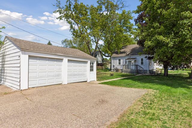 1706 Buchanan Street NE, Minneapolis, MN 55413
