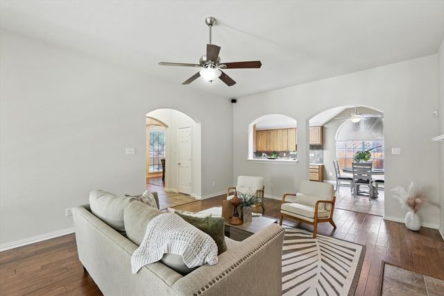 680 Woodland Way, Rockwall, TX 75087