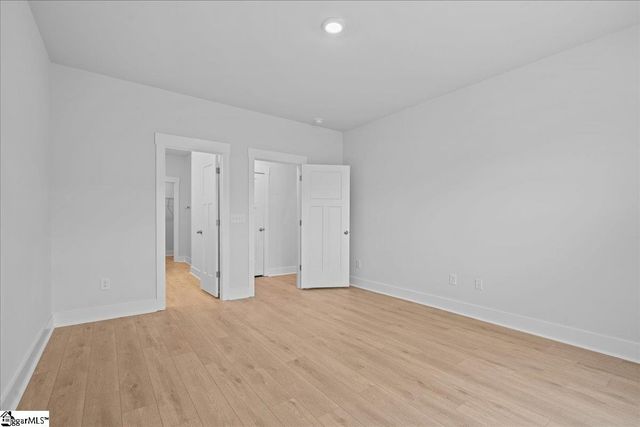 405 Crestcreek Drive, Anderson, SC 29621