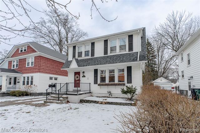 1100 N Altadena Avenue, Royal Oak, MI 48067