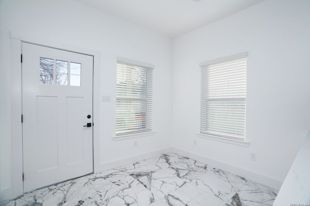 1222 Hays, San Antonio, TX 78202