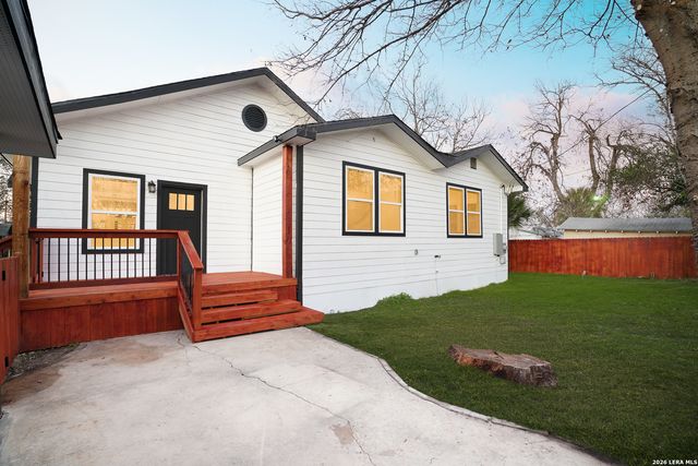 1222 Hays, San Antonio, TX 78202