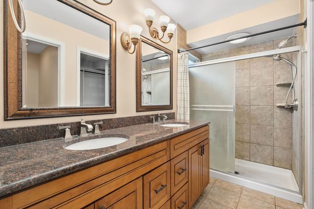 1158 Sweetwater Ridge, Lake In The Hills, IL 60156