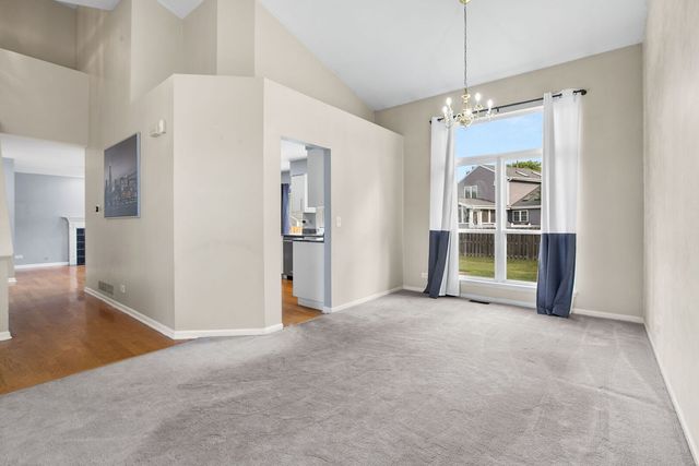 1158 Sweetwater Ridge, Lake In The Hills, IL 60156