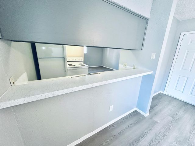 3702 S Second ST 103, Austin, TX 78704