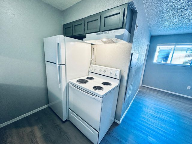 3702 S Second ST 103, Austin, TX 78704