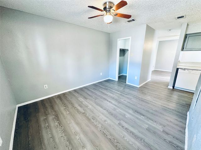 3702 S Second ST 103, Austin, TX 78704