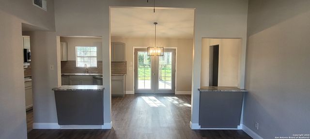 141 Trudy Lane, Universal City, TX 78148