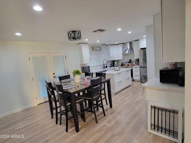 3607 N 90TH Avenue, Phoenix, AZ 85037