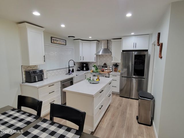 3607 N 90TH Avenue, Phoenix, AZ 85037