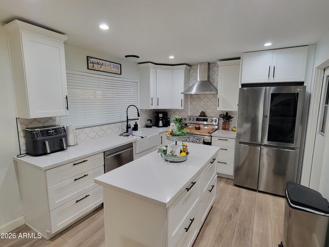 3607 N 90TH Avenue, Phoenix, AZ 85037