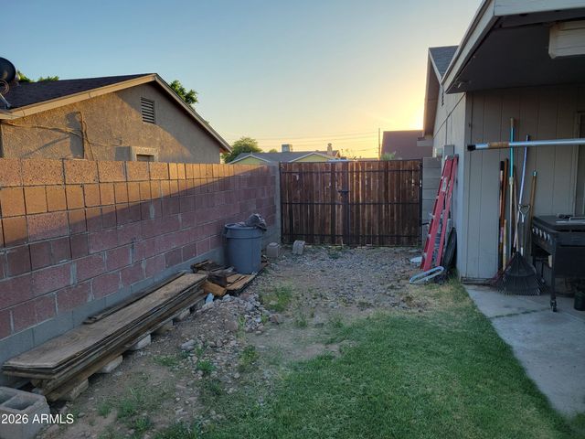 3607 N 90TH Avenue, Phoenix, AZ 85037