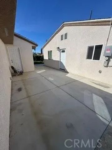 10537 Variel Avenue, Chatsworth, CA 91311