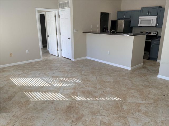 10764 70TH AVENUE 1101, Seminole, FL 33772