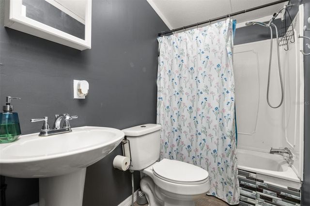 550 SADDLE BAG LANE, Lakeland, FL 33801