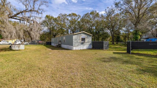 550 SADDLE BAG LANE, Lakeland, FL 33801