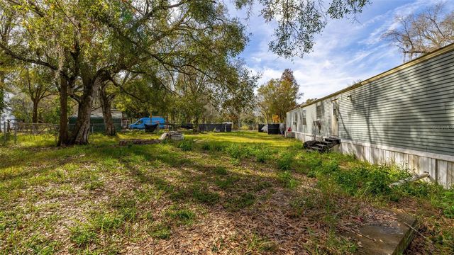 550 SADDLE BAG LANE, Lakeland, FL 33801