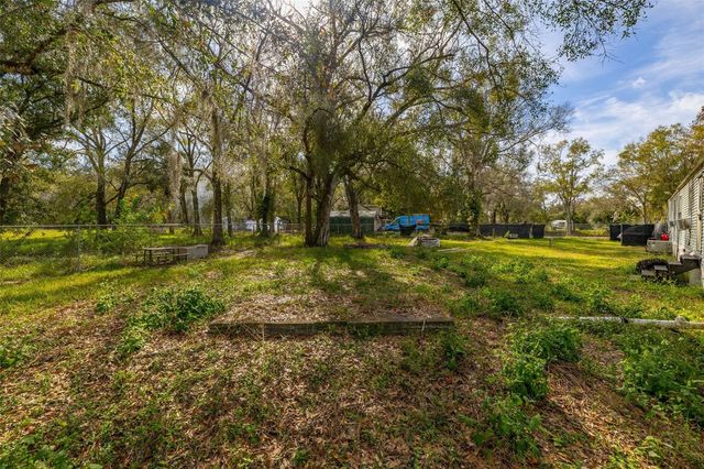 550 SADDLE BAG LANE, Lakeland, FL 33801
