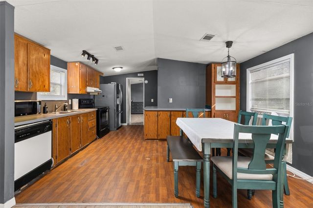 550 SADDLE BAG LANE, Lakeland, FL 33801